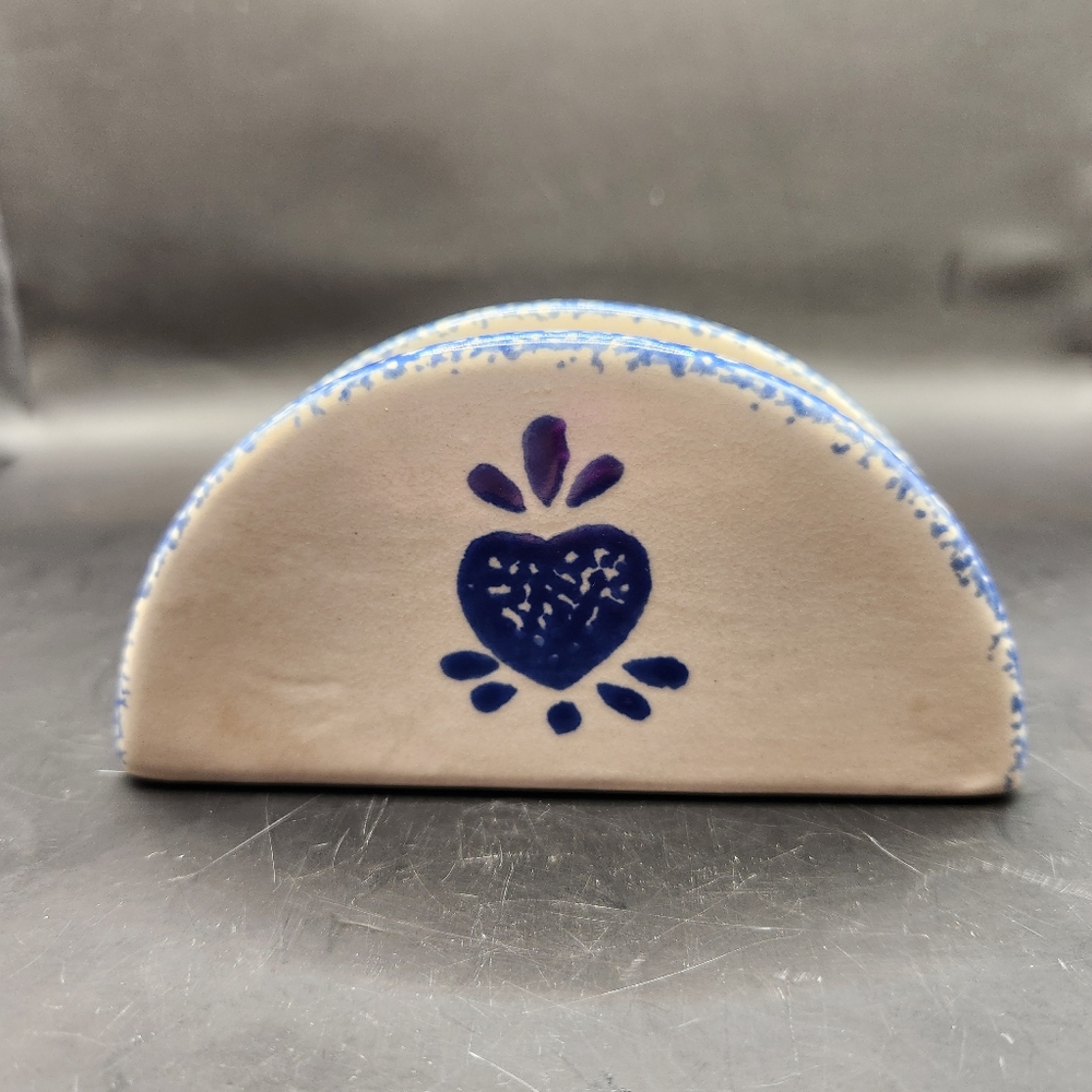 Sponge Art Napkin Holder Blue Cream Heart